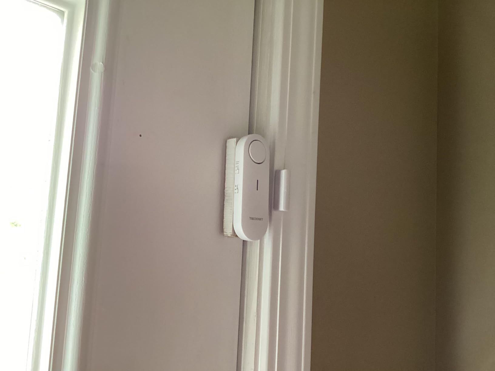 TECKNET Door Alarms for Kids Safety, Window Alarm Pool Alarms Door Alarm for Home Security, 2-in-1 Alarm & Chime, 3-Level Volume Control, Wireless Alarm for House Hotel Cars Sheds Caravans (3 Pack) customer photo 1