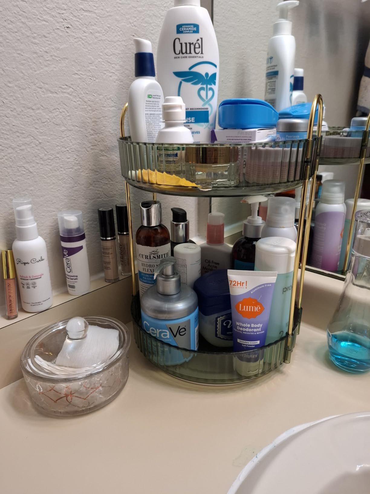 Asayuee 360 Rotating Makeup Organizer for Vanity,2 Tier Large Capacity Skincare Organizers,Bathroom Counter Organizer, Spinning Perfume Organizer & Vanity Organizer (Green-2 Tier) customer photo 1