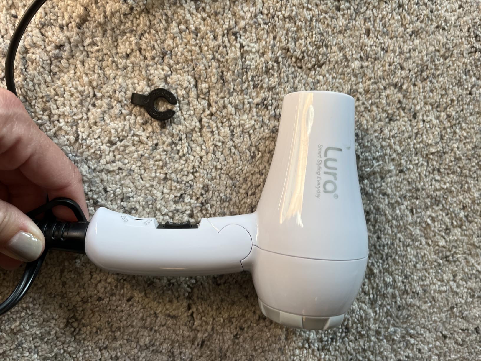 Foldable Travel Hair Dreyr Mini:Dual Voltage Small Lightweight Blow Dryer for International Travel,1200w Compact Hairdryer with Concentrator and Travel Bag(Light Pink) customer photo 2