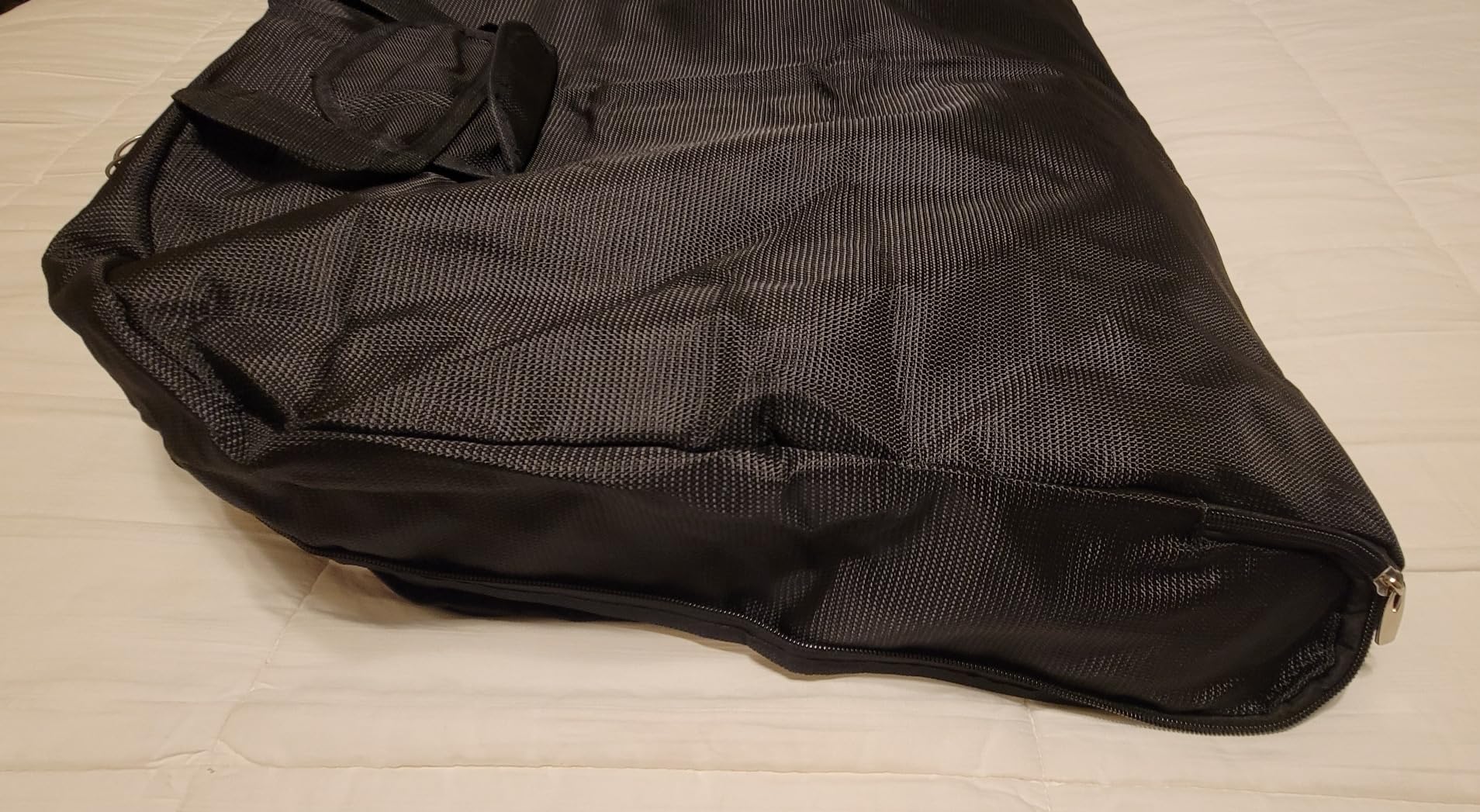 SLEEPING LAMB Heavy Duty Garment Bag for Travel, 43''Waterproof Suit Bag for Men Travel and Foldable Carry On Garment Bag for Hanging Clothes with Large Pocket in Business Trip, Black customer photo 2