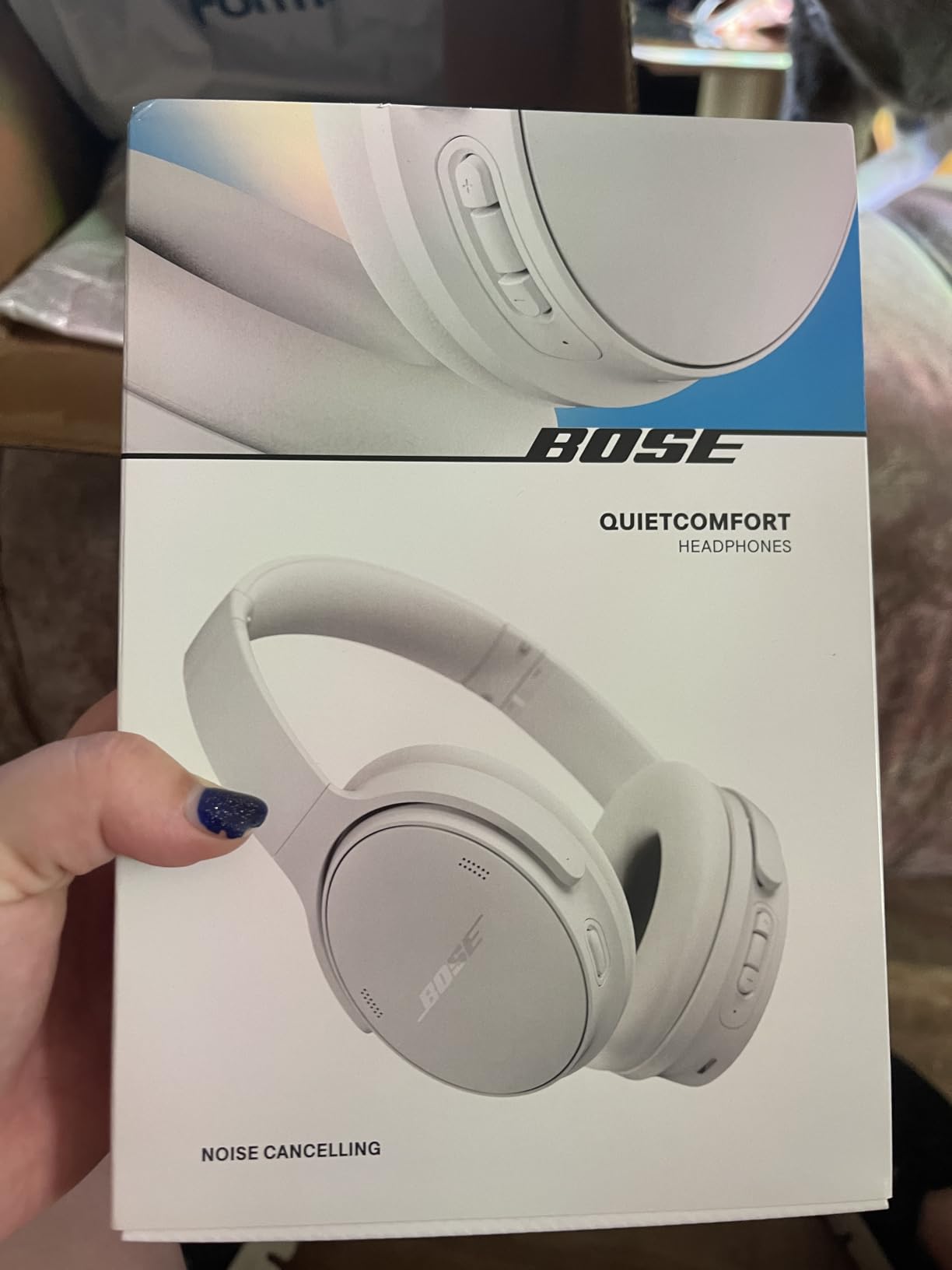 Bose QuietComfort Headphones - Wireless Bluetooth Headphones, Active Over Ear Noise Cancelling and Mic, USB-C Charging, Deep Bass, Up to 24 Hours of Playtime, Black customer photo 2