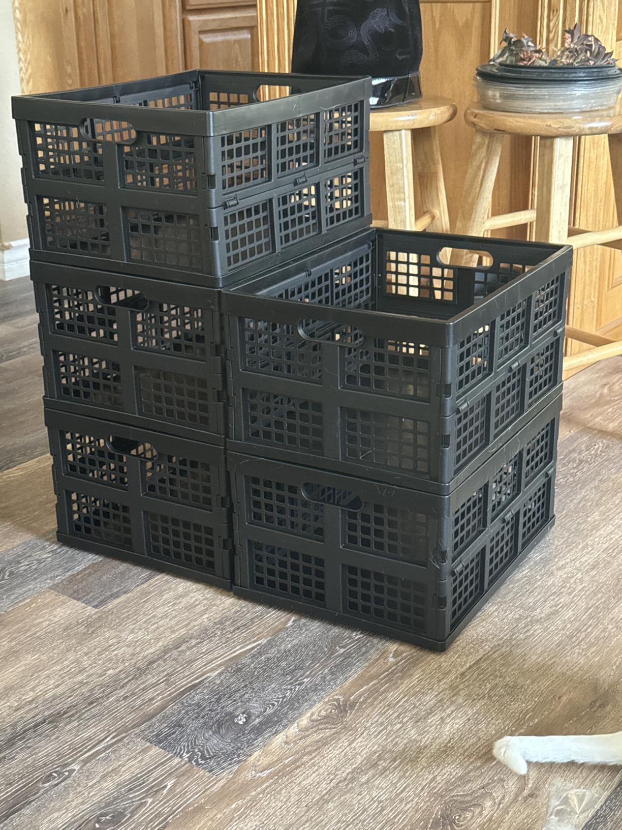 Aebeky 3-Pack Plastic Collapsible Storage Crates-30L,Foldable Plastic Crates for Storage (Black) customer photo 1