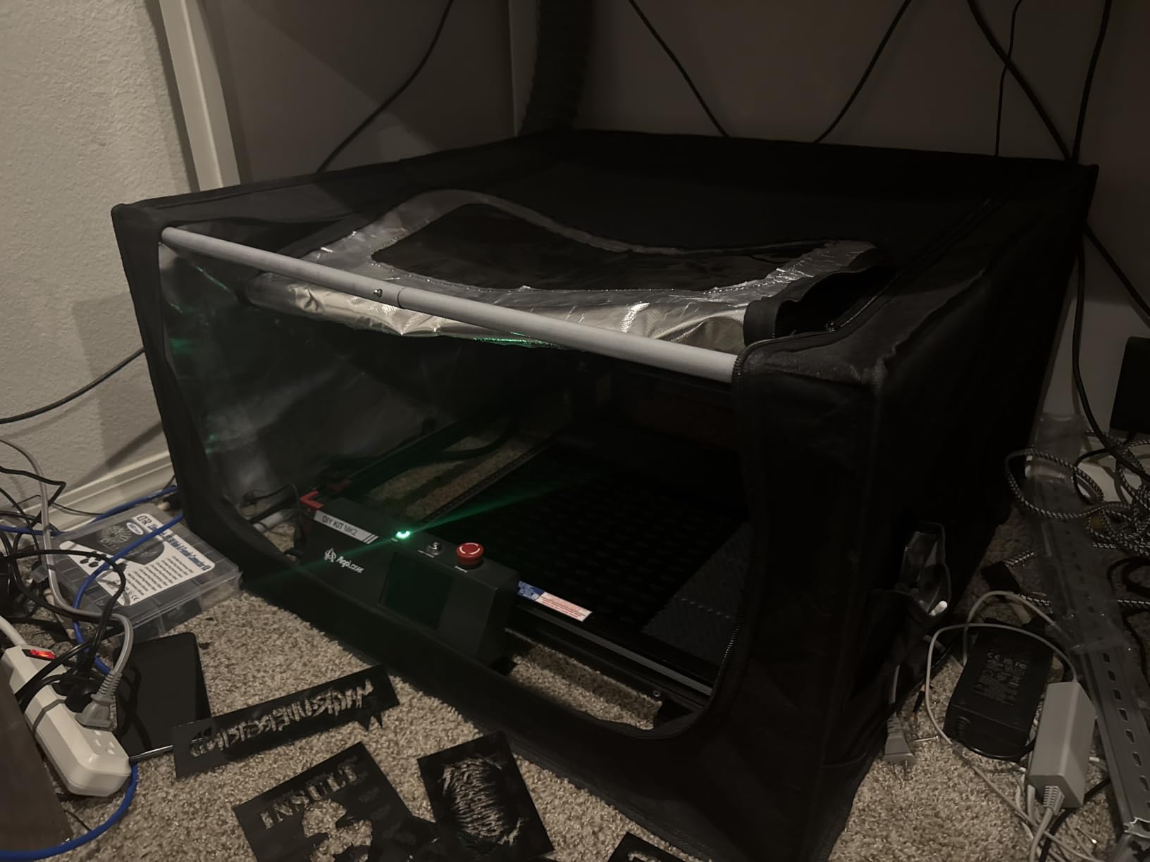 Creality Laser Engraver Enclosure 2.0, Laser Engraver Machine Protective Cover with Eye Protection, Insulates Against Fumes and Odors for Laser Cutting Enclosure Tent (28.3 * 28.3 * 15.7 inch) customer photo 1