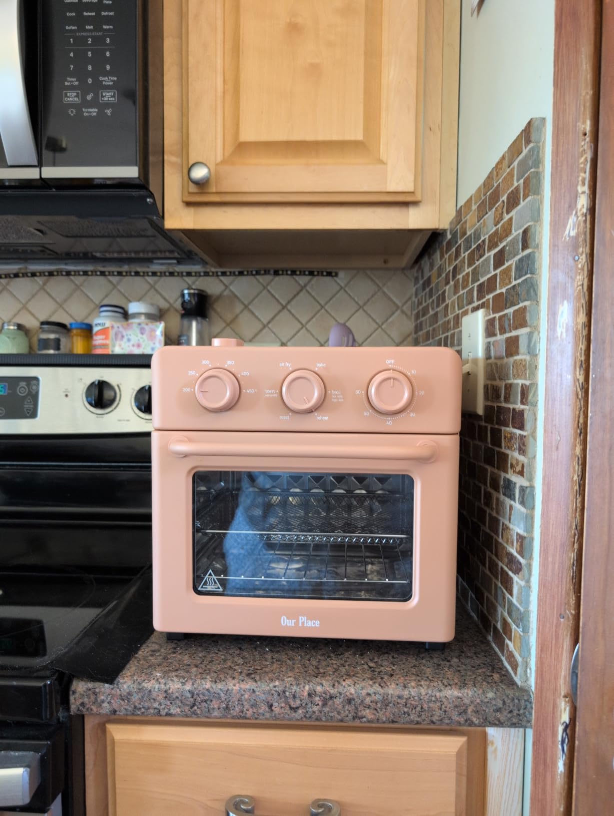 Our Place Wonder Oven, 6-in-1 Air Fryer & Toaster Oven, 2-Rack, 13 Qt customer photo 1