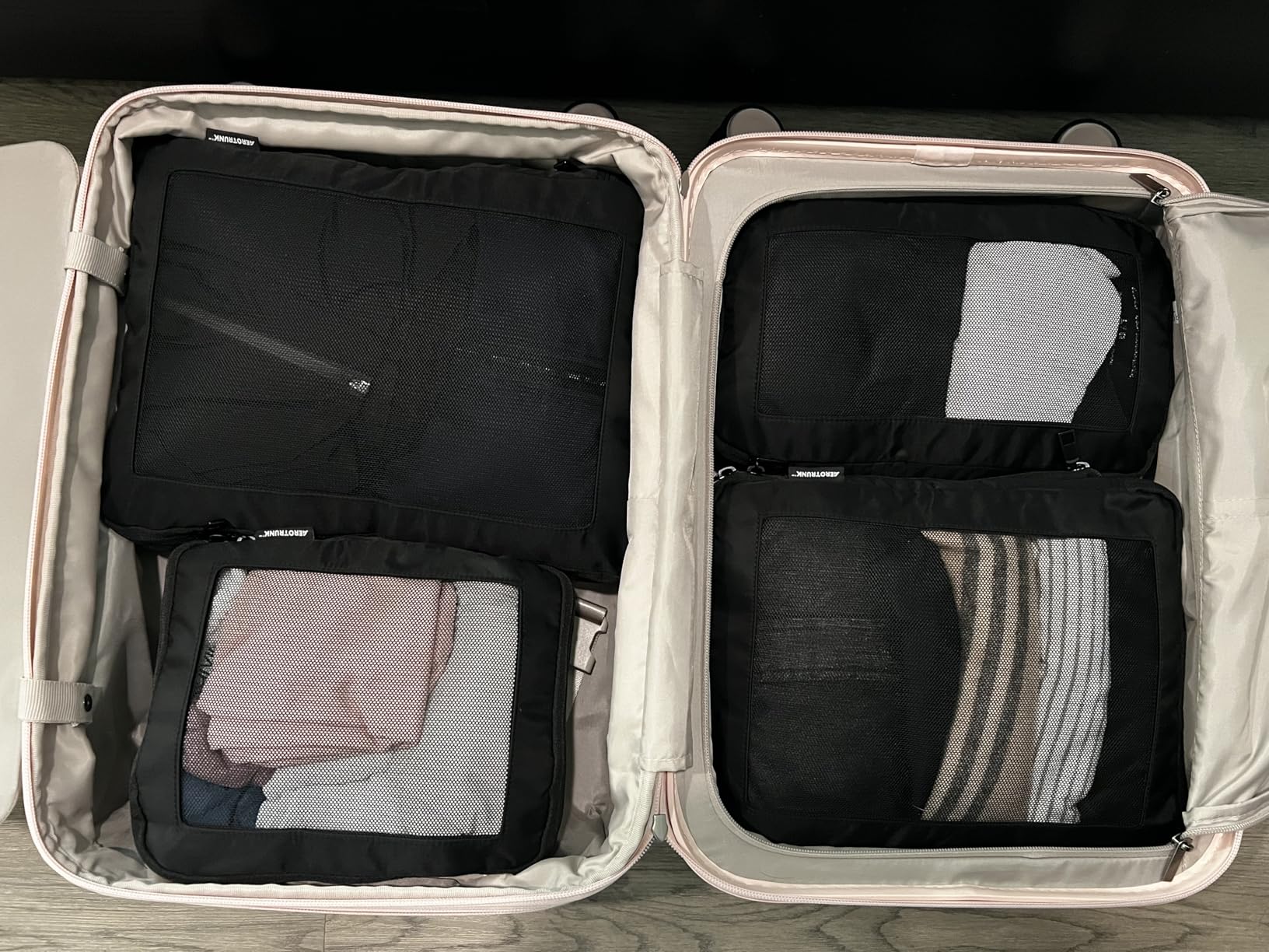 Aerotrunk Compression Packing Cubes for Travel, 6-Pack, Beige customer photo 2
