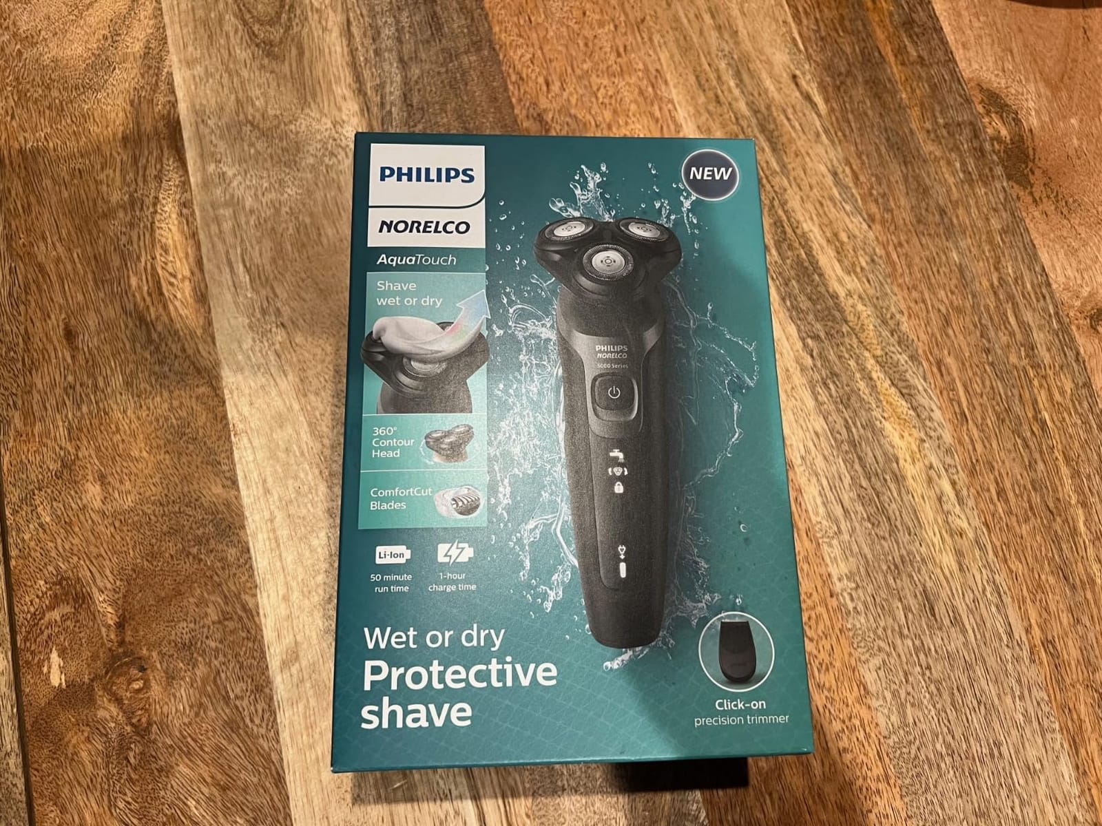Philips Electric Shavers for Men, Rechargeable AquaTouch Mens Electric Shaver Wet and Dry with Comfort Cut Blades and Click-on Precision Trimmer, Cordless Electric Razors with 5D Flex Head customer photo 1
