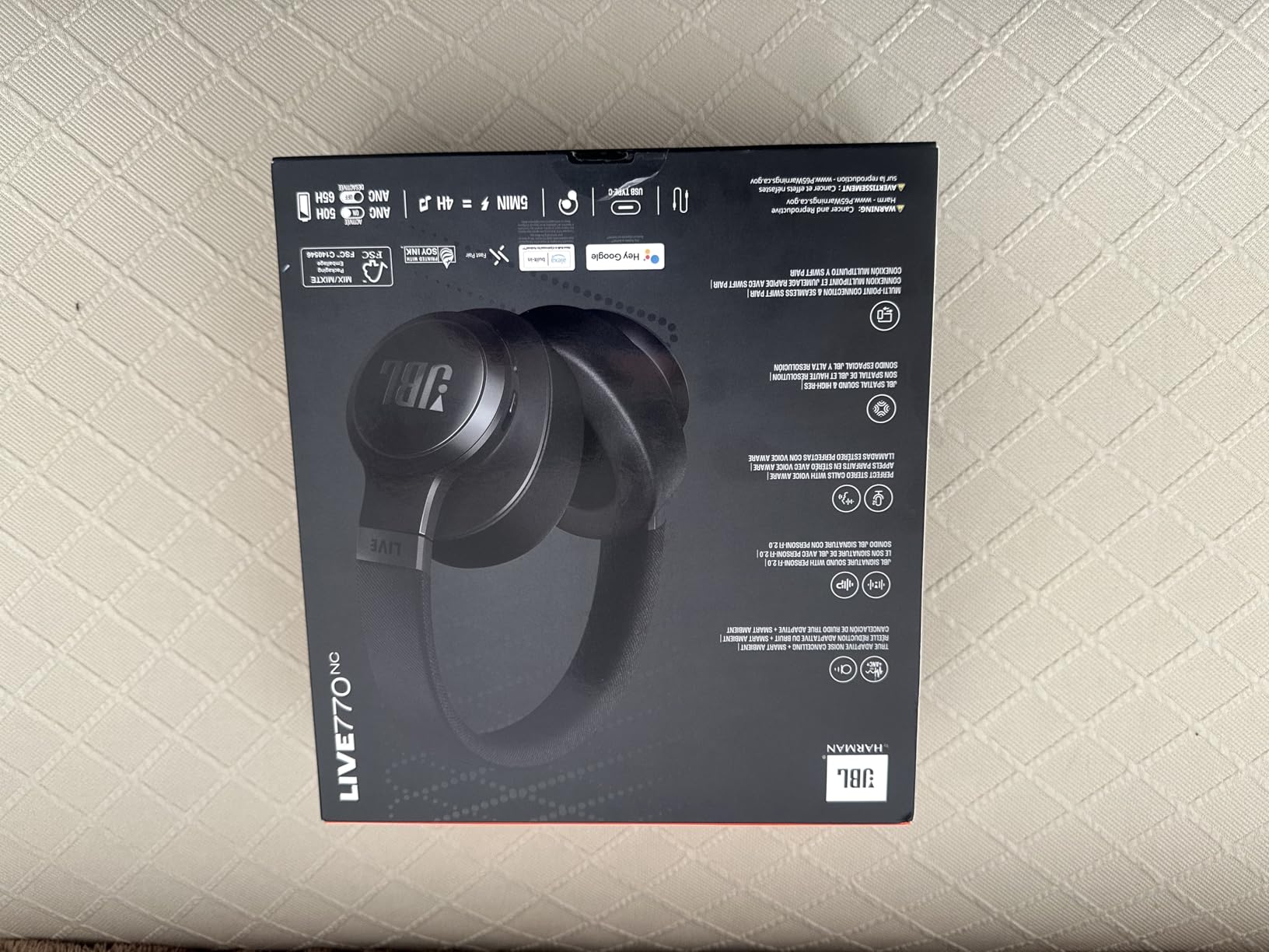 JBL Live 770NC - Wireless Over-Ear Headphones with True Adaptive Noise Cancelling with Smart Ambient, Up to 65 Hours of Battery Life, Comfort-fit Fabric Headband & Carrying Pouch (Blue) customer photo 2