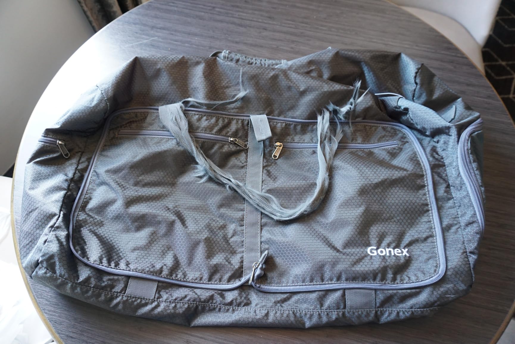 Gonex 100L Foldable Travel Duffle Bag with Shoe Compartment, Lightweight customer photo 2