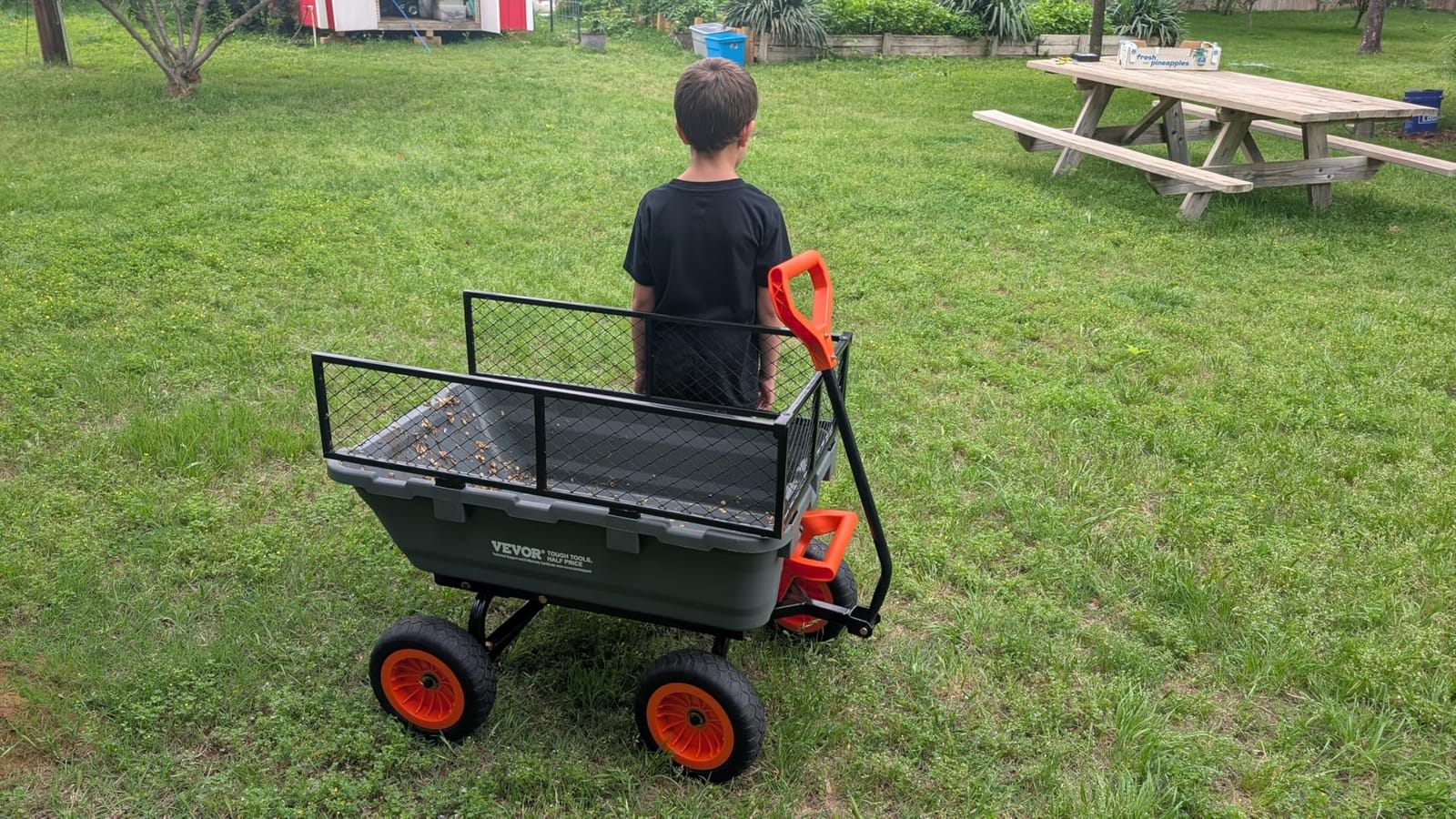 VEVOR Heavy Duty 1200lbs 7 Cu.Ft Wheelbarrow Garden Dump Cart Wagon customer photo 2