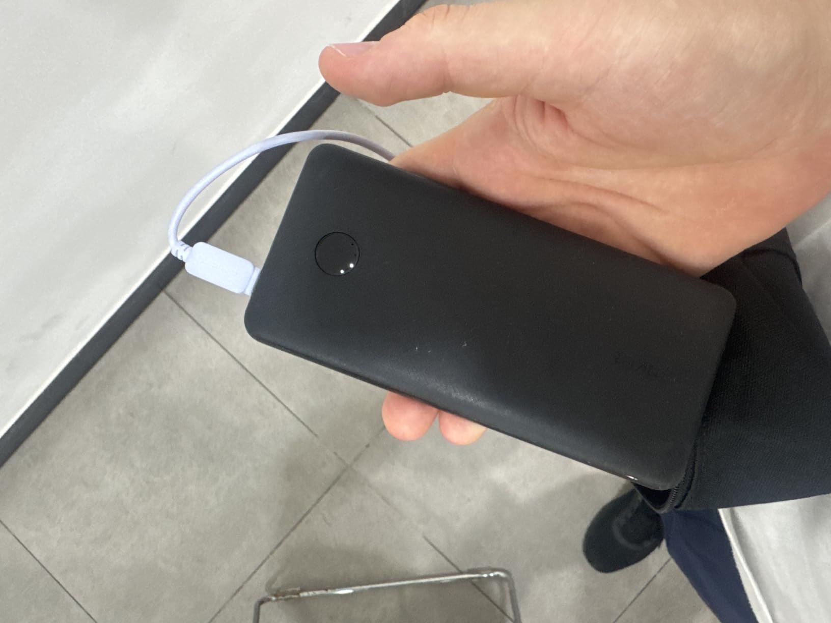 Anker Power Bank, 10,000mAh Portable Charger, PowerIQ USB-C Battery Pack customer photo 1