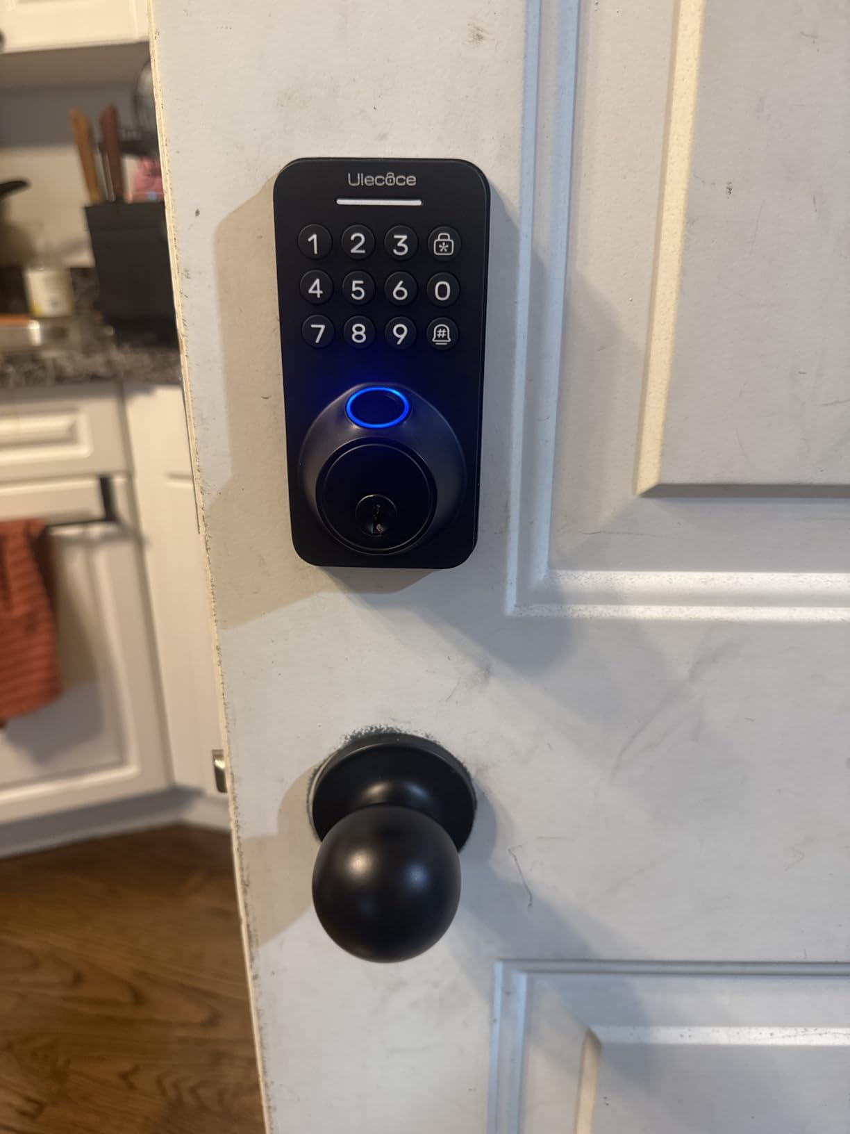 Ulecoce Fingerprint Keypad Deadbolt with Knob Set, Keyless Entry Door Lock with App Control, Door Locks for Front Door, Auto Lock＆One-Touch Lock, 100+ User Codes＆5 Keys, Easy Installation, Matte Black customer photo 1