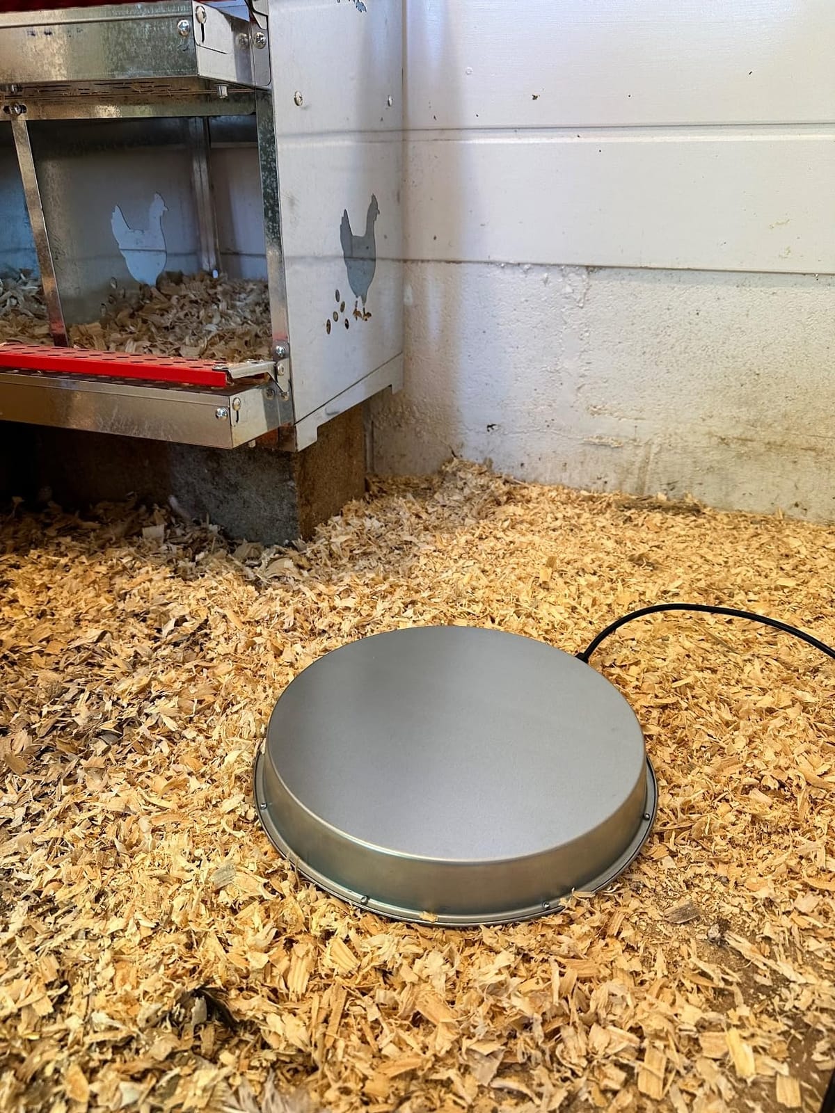 Chicken Water Heater for Winter, Heated Poultry Waterer Base,with Thermostat and 9.8ft Power Cord, Dia.11in customer photo 2