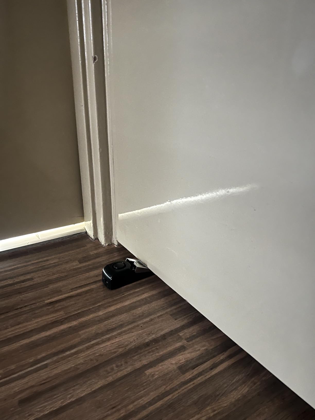 Portable Door Lock & Door Stop Alarm Set, Dual Protection Home Security Door Kit, Travel Hotel Door Lock Devices Pocket Self Defensey Tools for Traveling Hotel Home Apartment,Pink customer photo 1