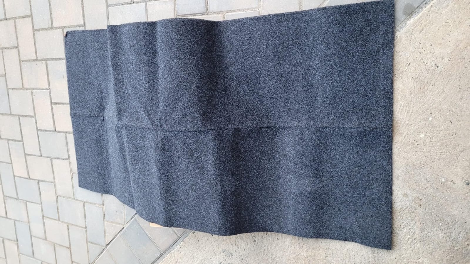 Heavy Duty Oil Spill Mat 64