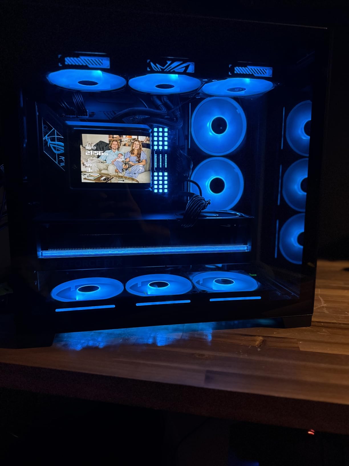 ASUS ROG Strix 1000W Platinum (Fully Modular Power Supply, 80 Plus Platinum Certified, ATX 3.1, Cybenetics Lambda A+, GaN MOSFET, GPU-First Intelligent Voltage Stabilizer, 10-Year Warranty) customer photo 1
