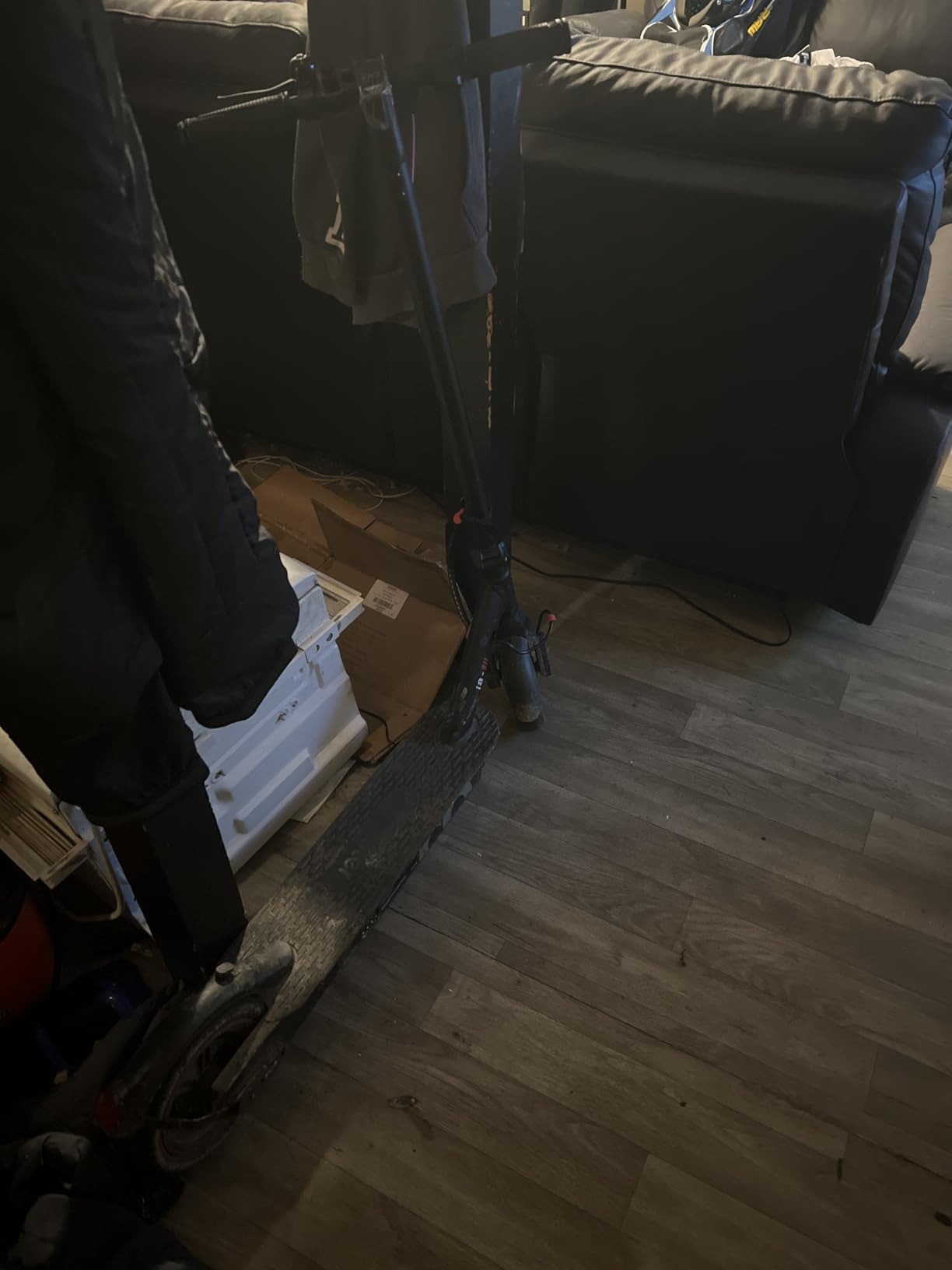 iScooter Electric Scooter for Adults, Foldable E-Scooter for Commuting customer photo 2