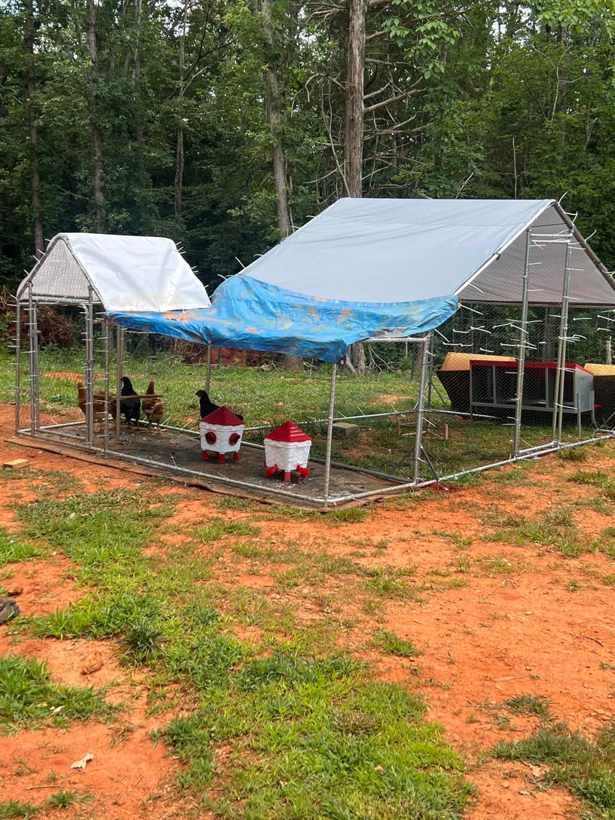 PawHut Large Chicken Coop w/Waterproof Anti-UV Cover 33' x 10' x 6.4' customer photo 2