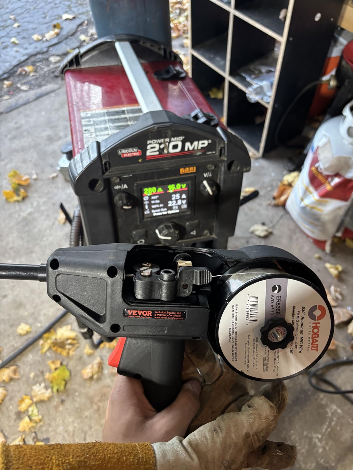 VEVOR 200Amp Spool Gun with 10FT Cable, Compatible with W Weldpro MlG200GDsv200 and MIG155GD Welders, Suitable for 0.030