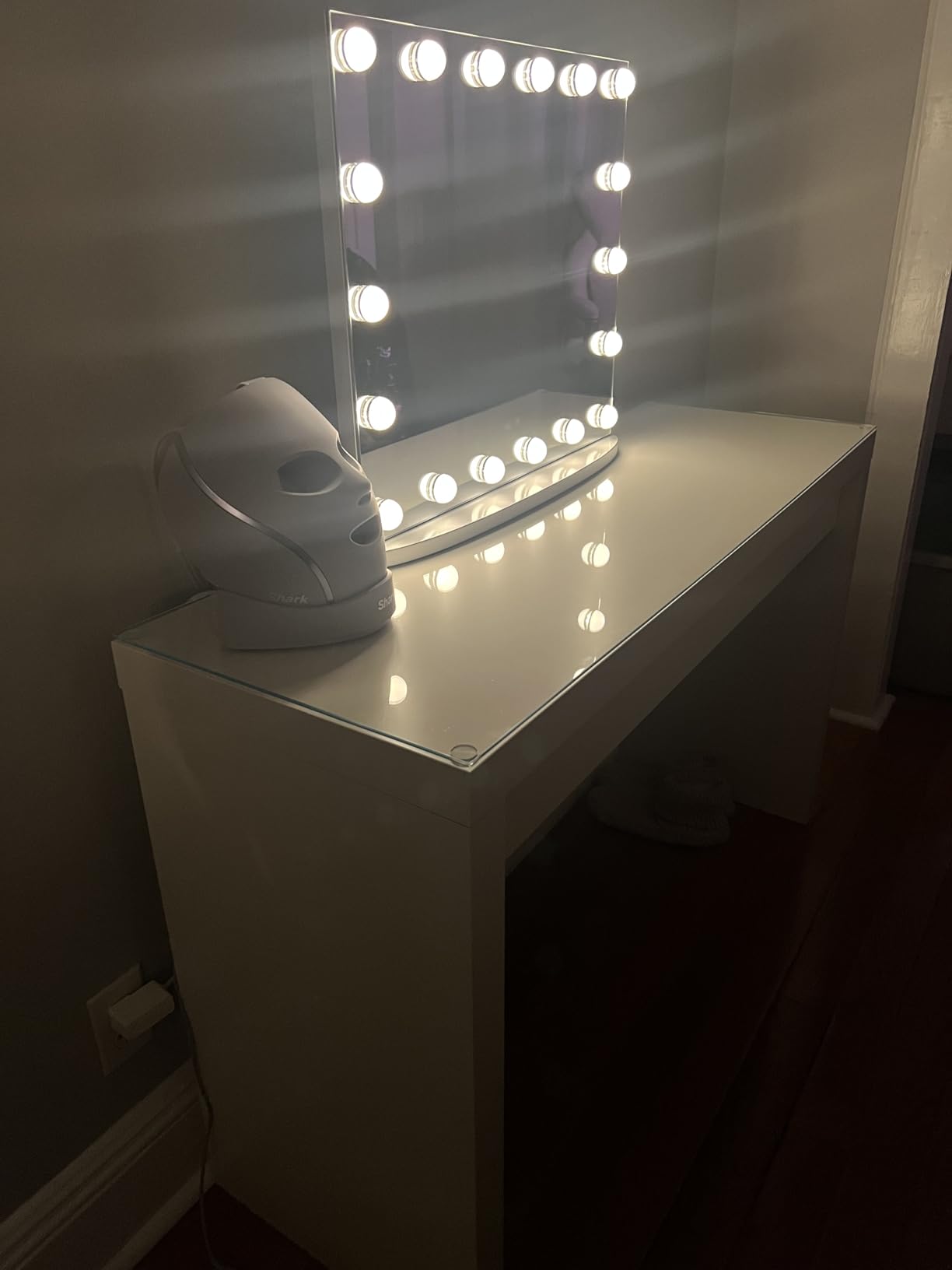 LUXFURNI Vanity Mirror with Lights, 23.6