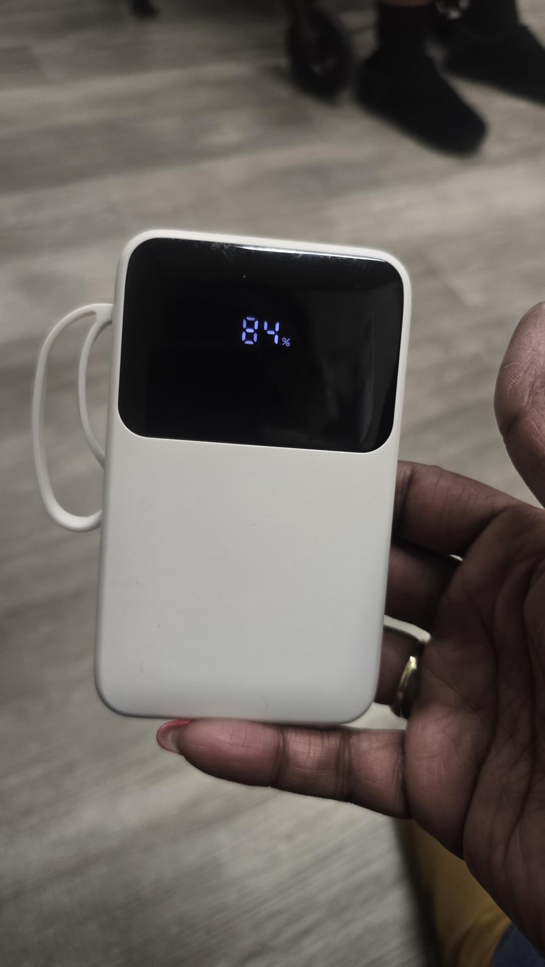HELLEE 15000mAh Portable Charger Power Bank, 45% Smaller Built-in 4 Cables customer photo 2