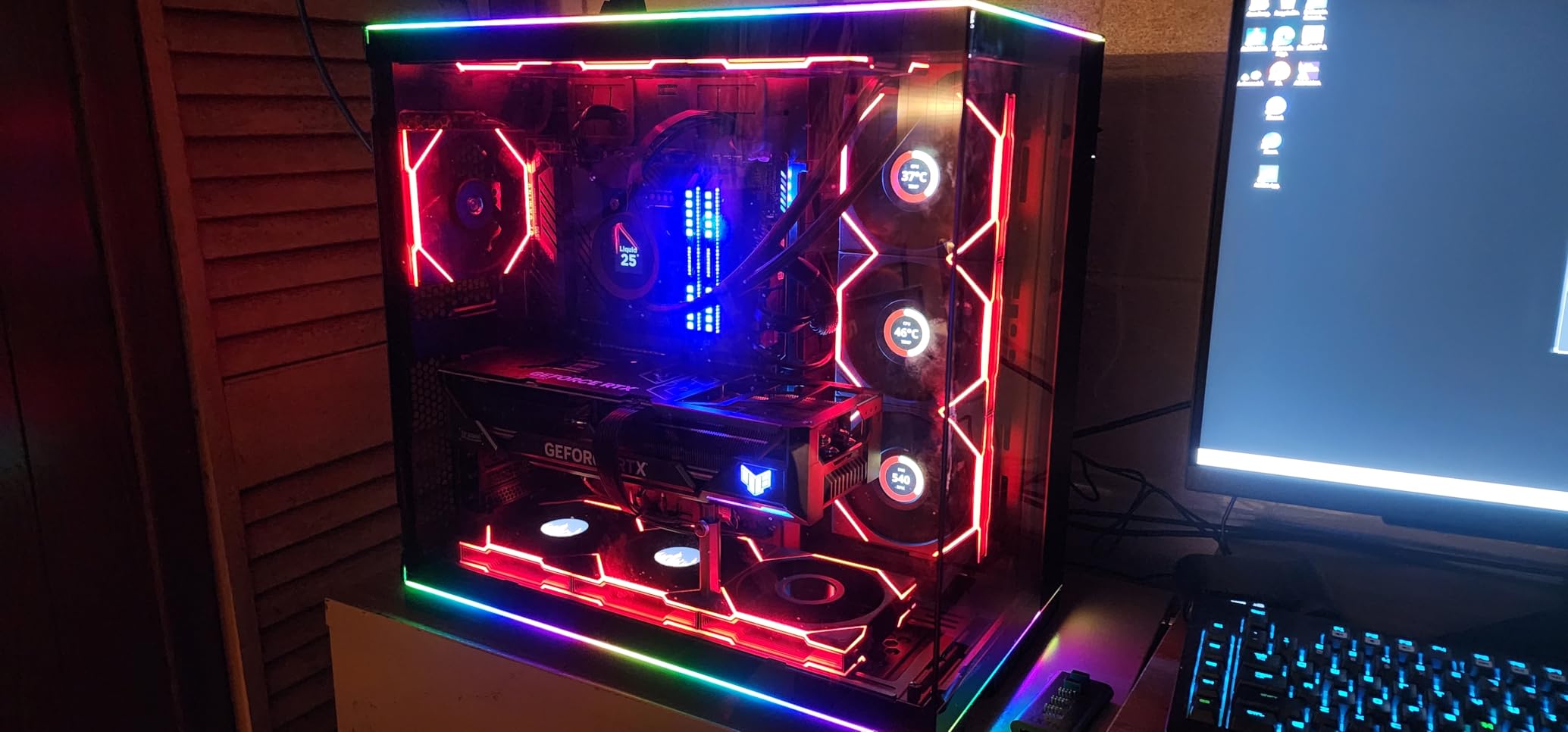 NZXT Kraken Plus 360-360mm AIO CPU Cooler, LCD - Black customer photo 1
