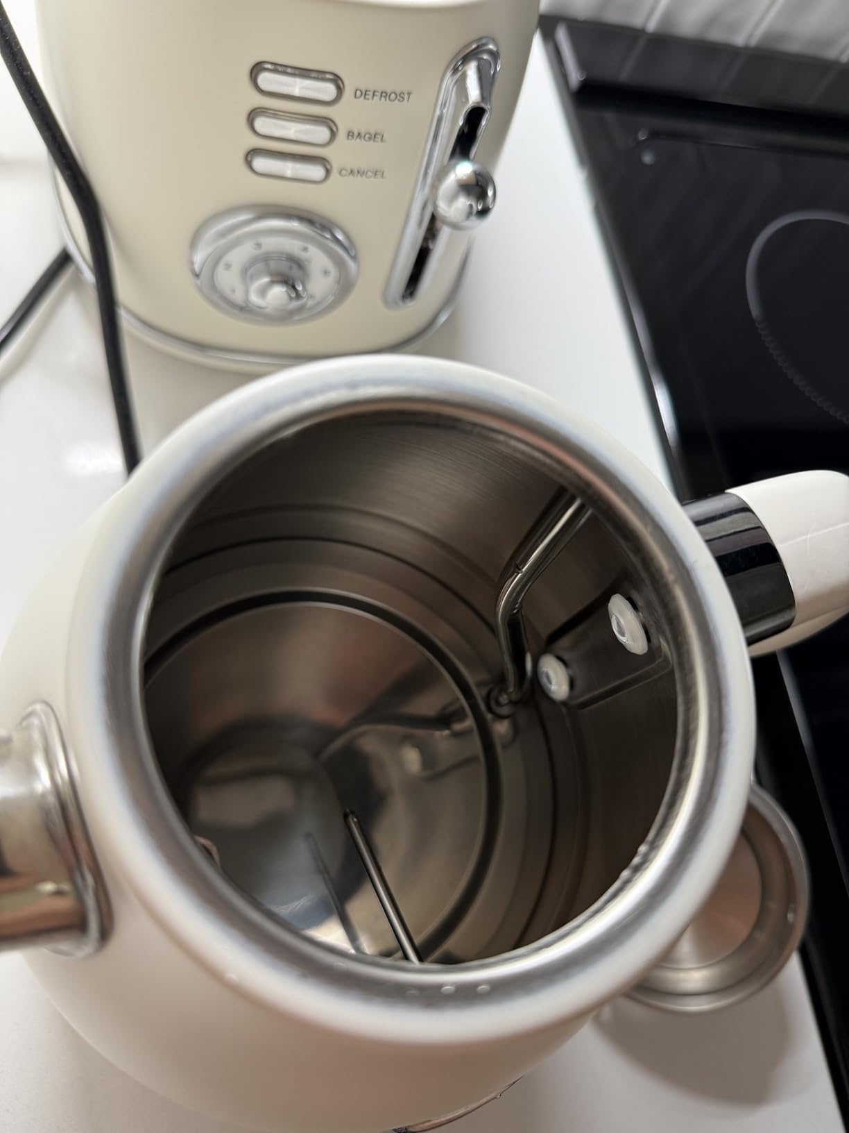 MegaChef 1.7 Liter Electric Tea Kettle and 2 Slice Toaster Combo (Black) customer photo 2