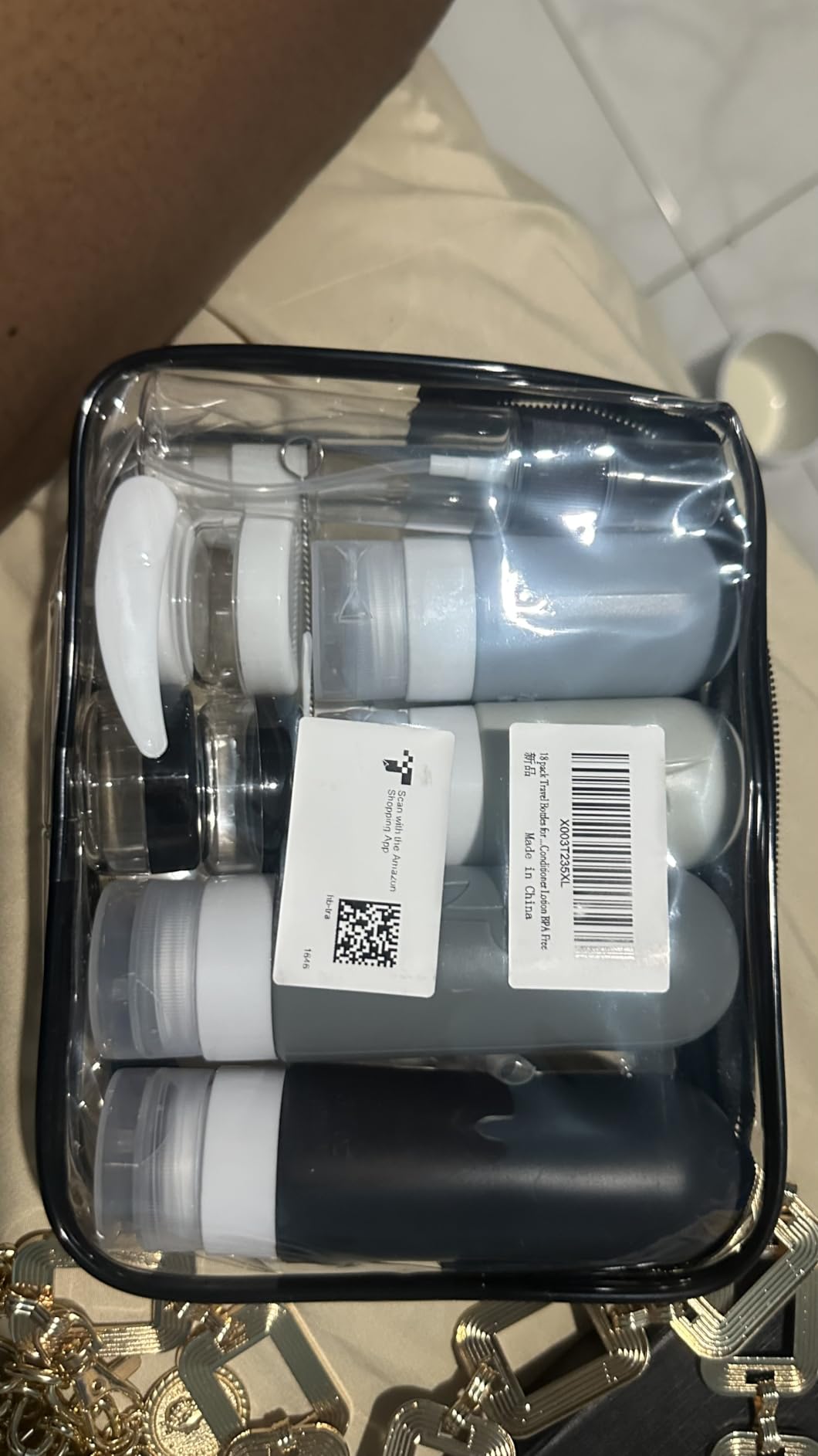 Tocelffe TSA Approved Travel Bottles Set – 18 Piece Leak-Proof Silicone Toiletry Kit with Clear Bag, Refillable Bottles, Jars, Spray Bottle & Accessories for Shampoo, Lotion and Body Wash customer photo 2