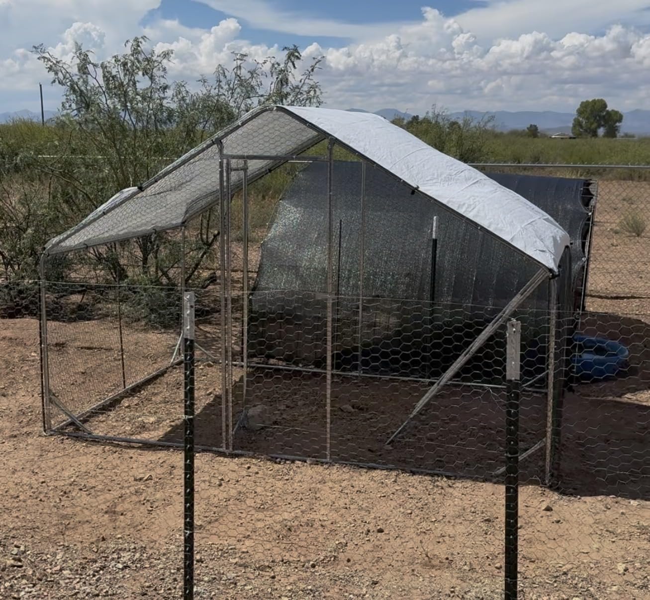 CHIKENCOOP 2-Room Metal Chicken Coop Run, Hardware Cloth, Solar Light customer photo 1