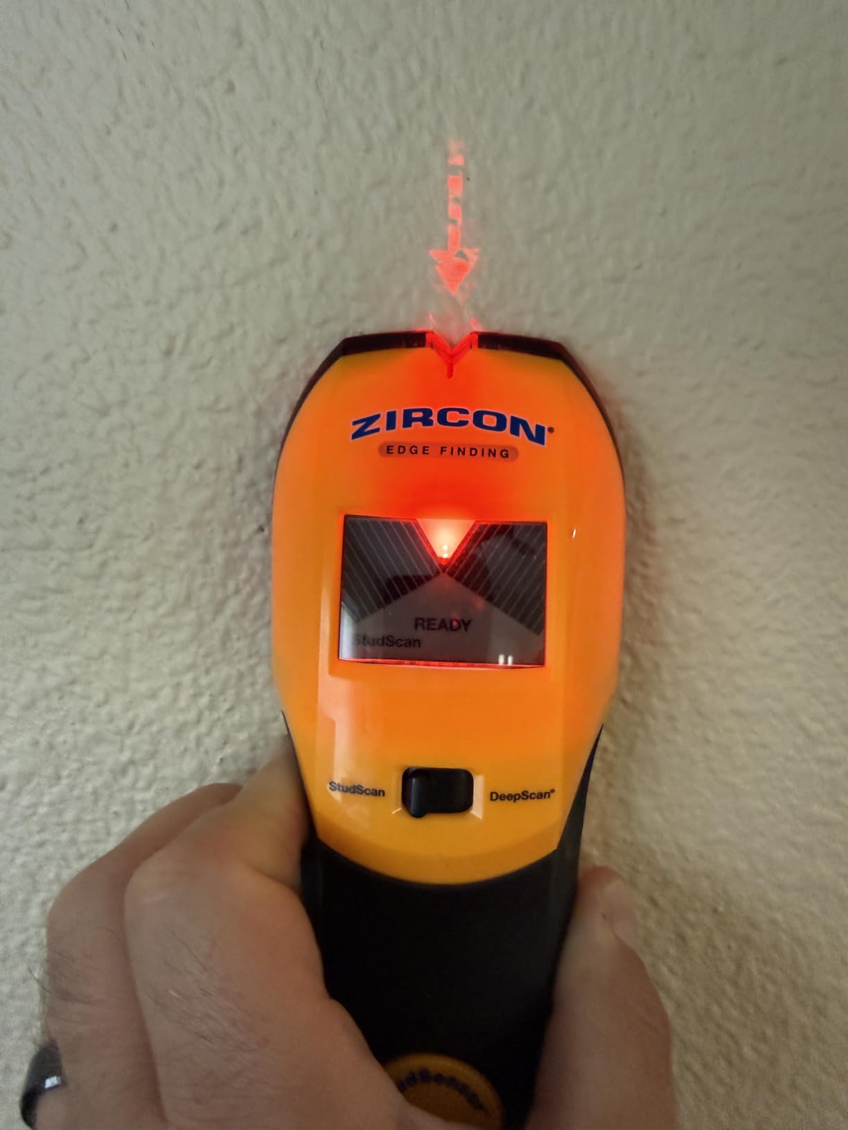 Zircon® StudSensor™ A100 Stud Finder w/Live Wire Detection & Hanging Kit customer photo 2