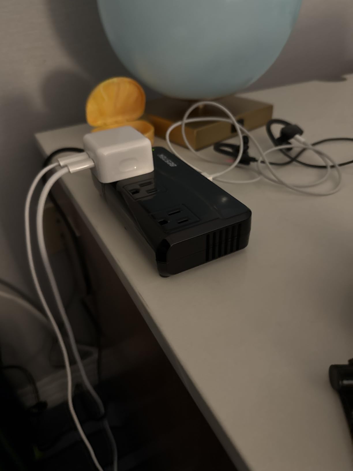 BESTEK 220V to 110V Converter, 300W Voltage Converter US to Europe with USB customer photo 1