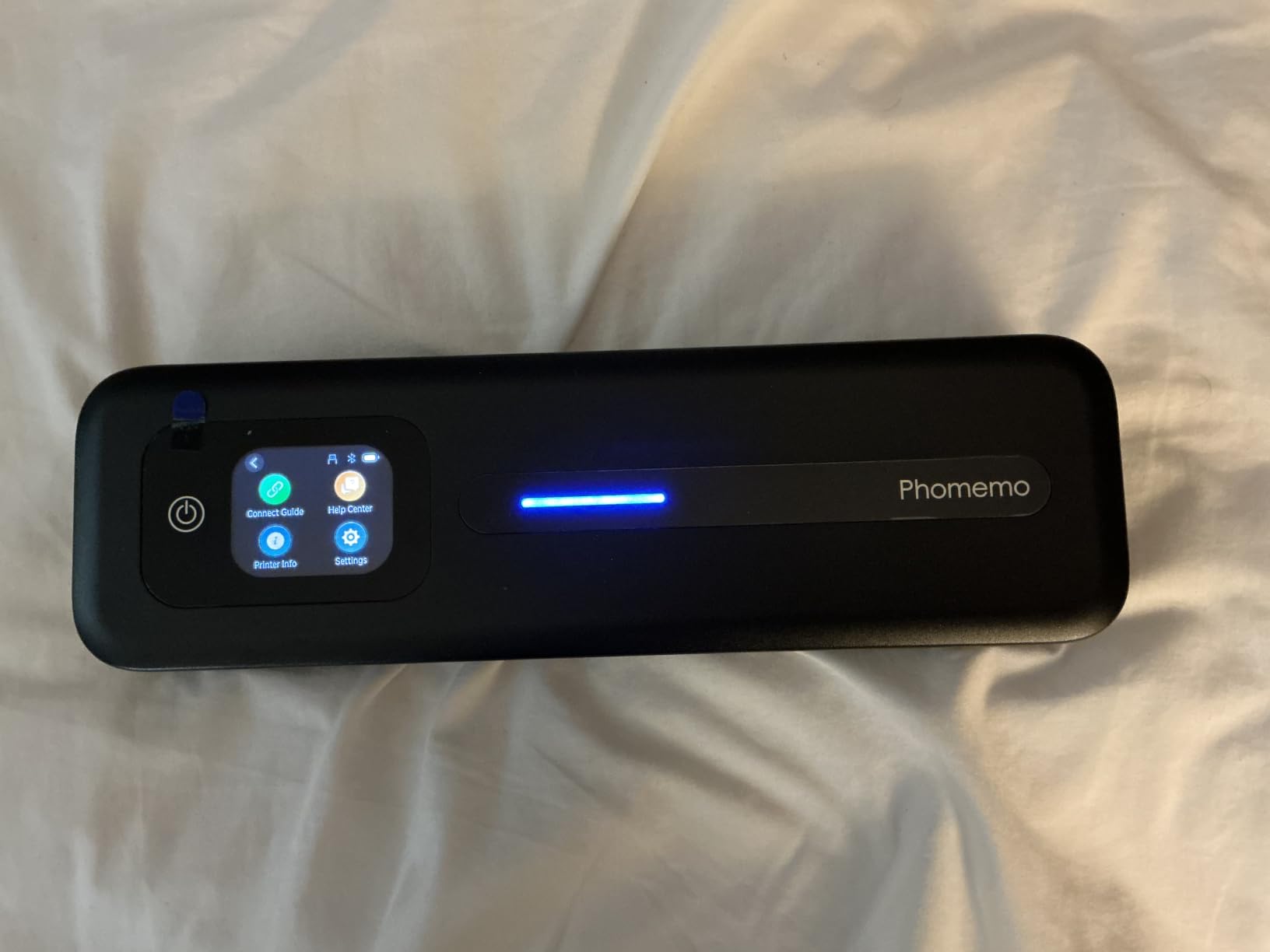 Phomemo M832D Touchscreen Inkless Portable Printer with Case & 3 Roll Paper customer photo 2