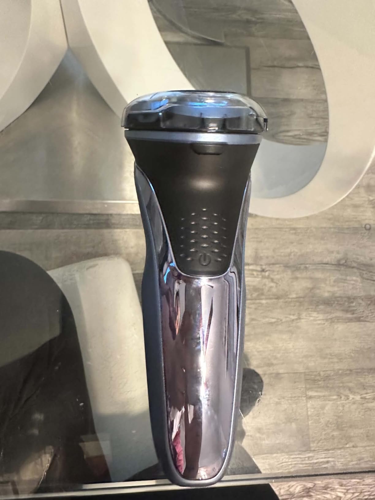 Electric Razor for Men: IPX7 Waterproof Wet or Dry customer photo 2