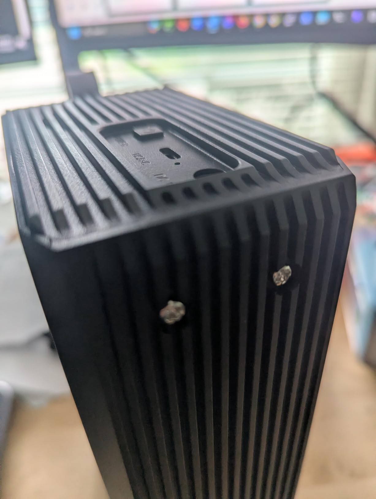 VANGREE Dual Bay RAID Hard Drive Enclosure for 2.5