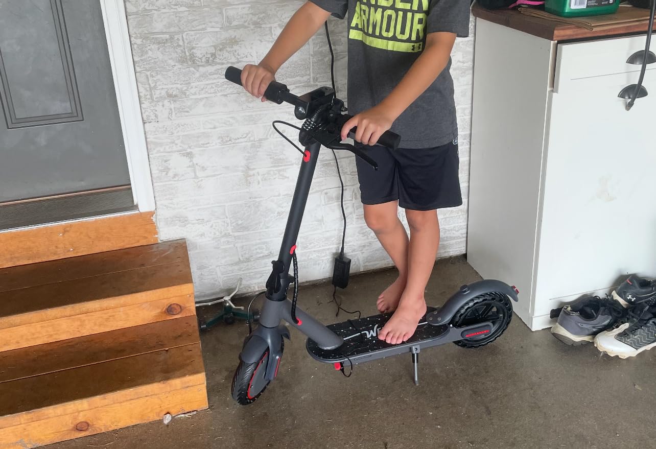 WERHY Electric Scooter, 350W/500W Powerful Motor & 8.5''/10'' Tire customer photo 1