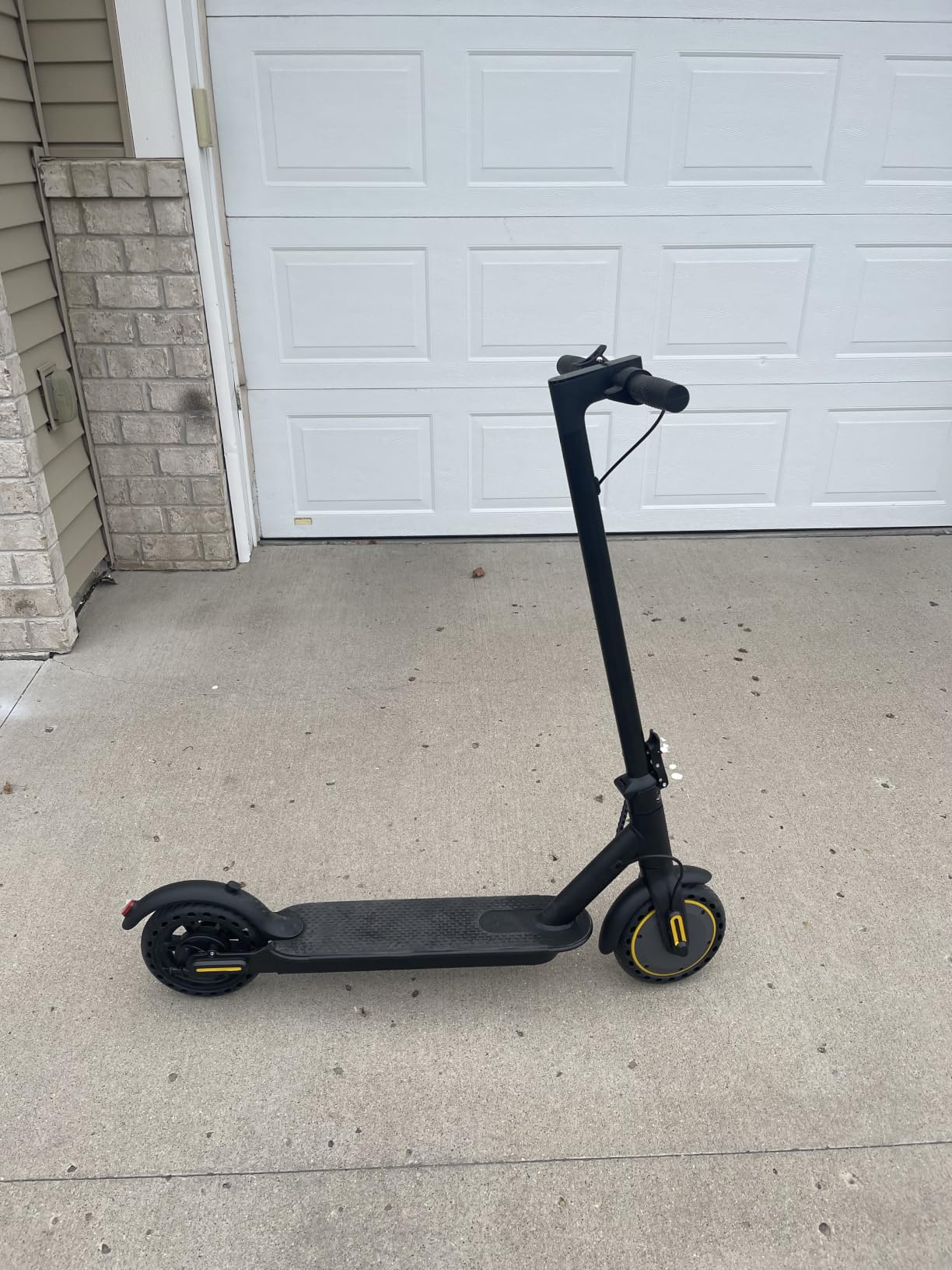 WERHY Electric Scooter, 350W/500W Powerful Motor & 8.5''/10'' Tire customer photo 2