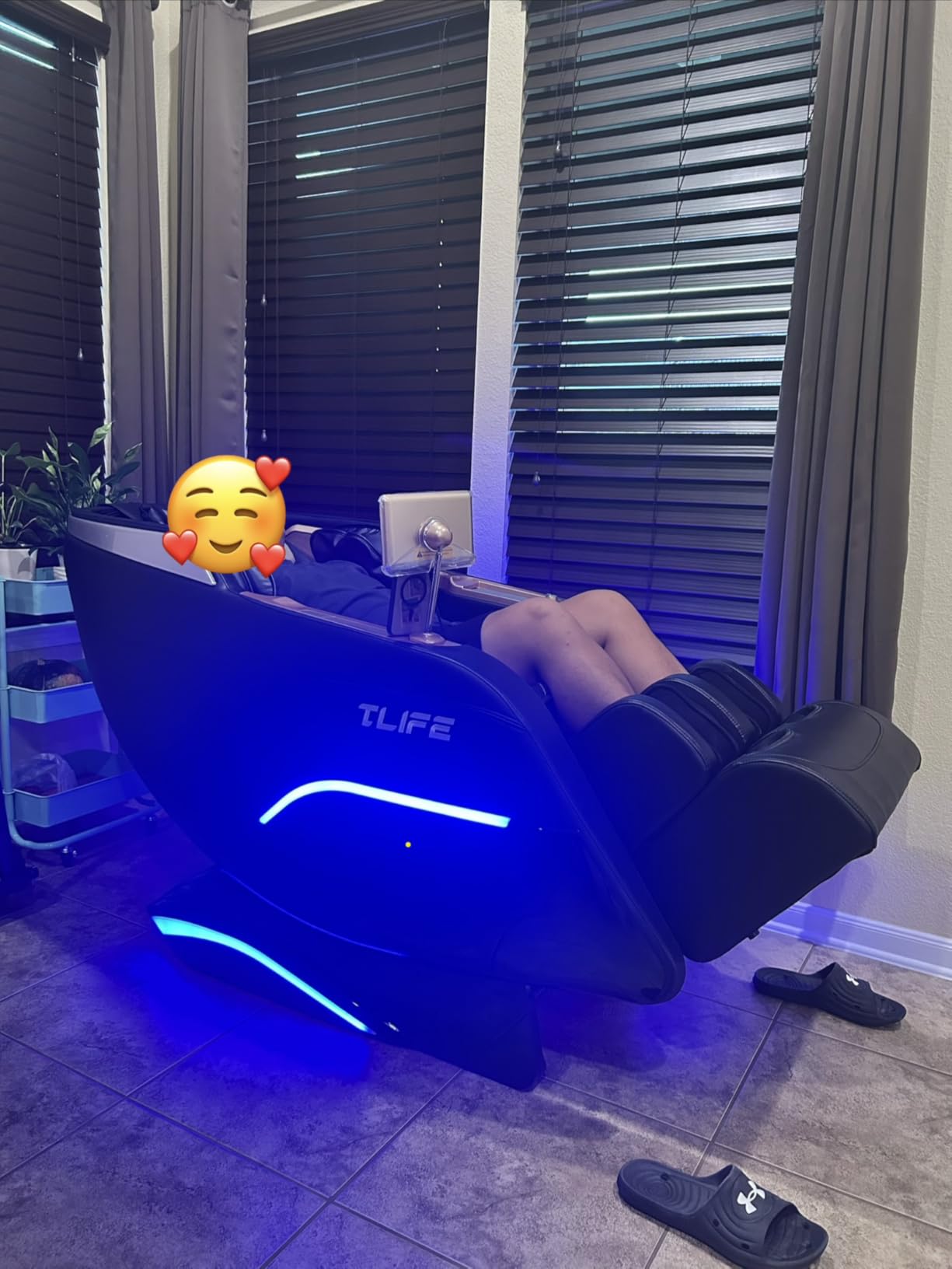 TLIFE Massage Chair Full Body 160° Zero Gravity SL-Track, 12 Modes, Grey customer photo 2