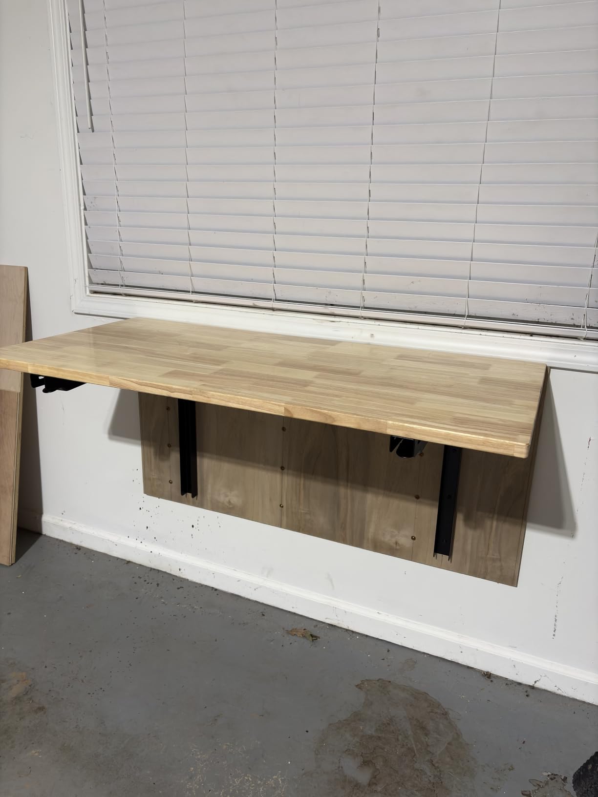 Ultrawall Wall Mounted Folding Workbench, Heavy Duty Foldable Work Table customer photo 1